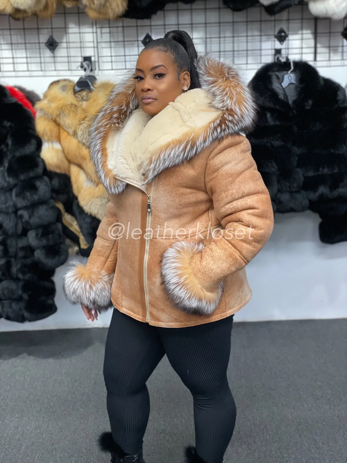 Women's Anna Real Sheepskin Jacket With Fox [Light Tan]